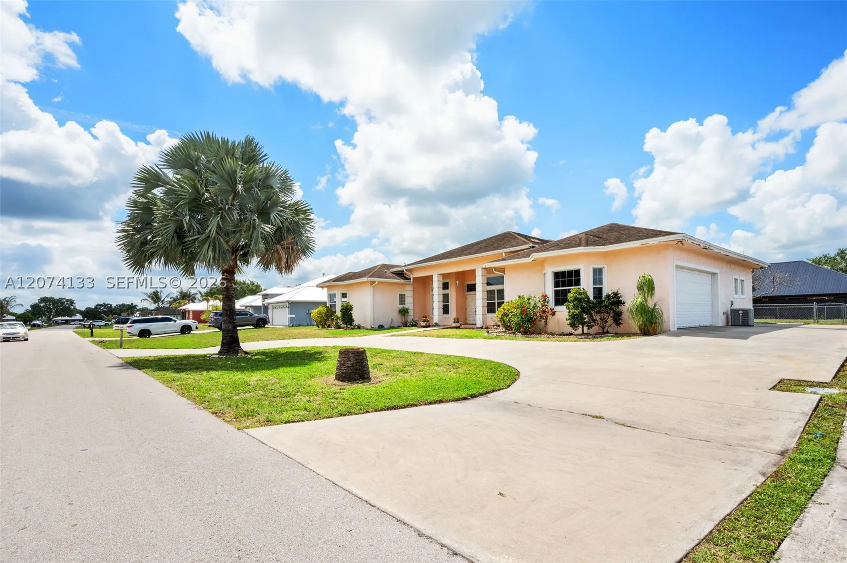 1006 Bayberry Loop