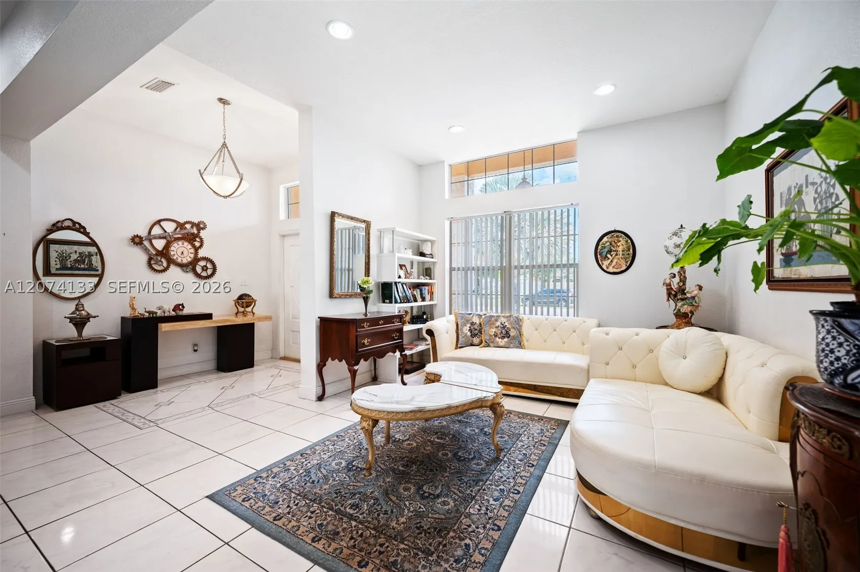 1006 Bayberry Loop