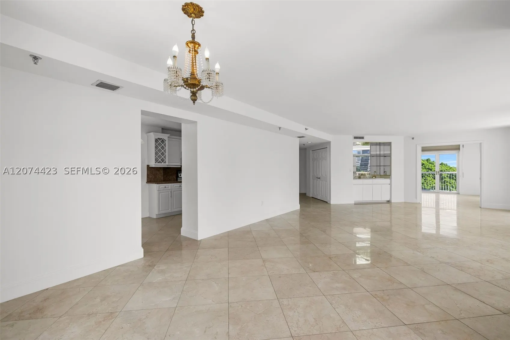 721 Biltmore Way #601