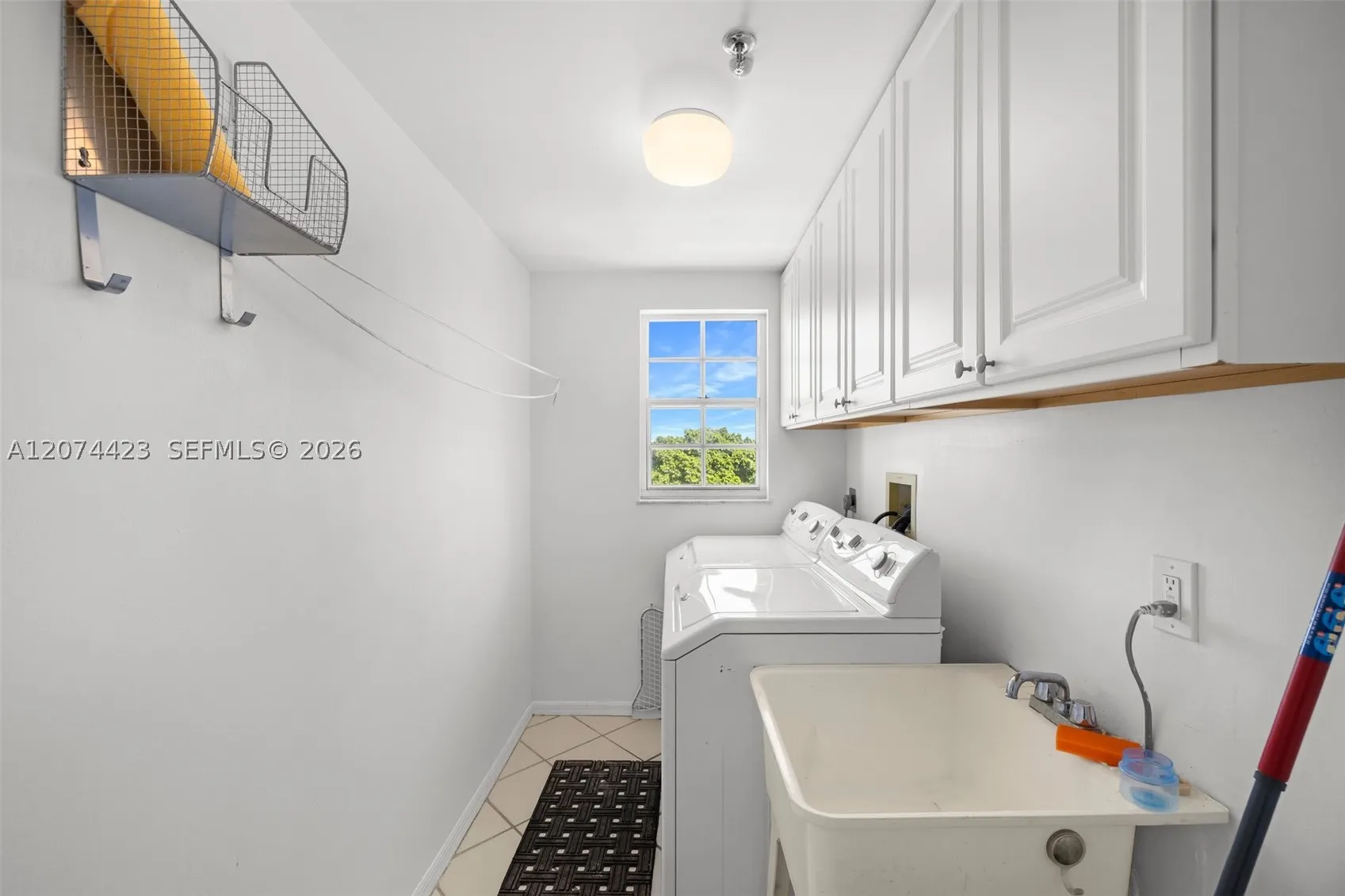 721 Biltmore Way #601