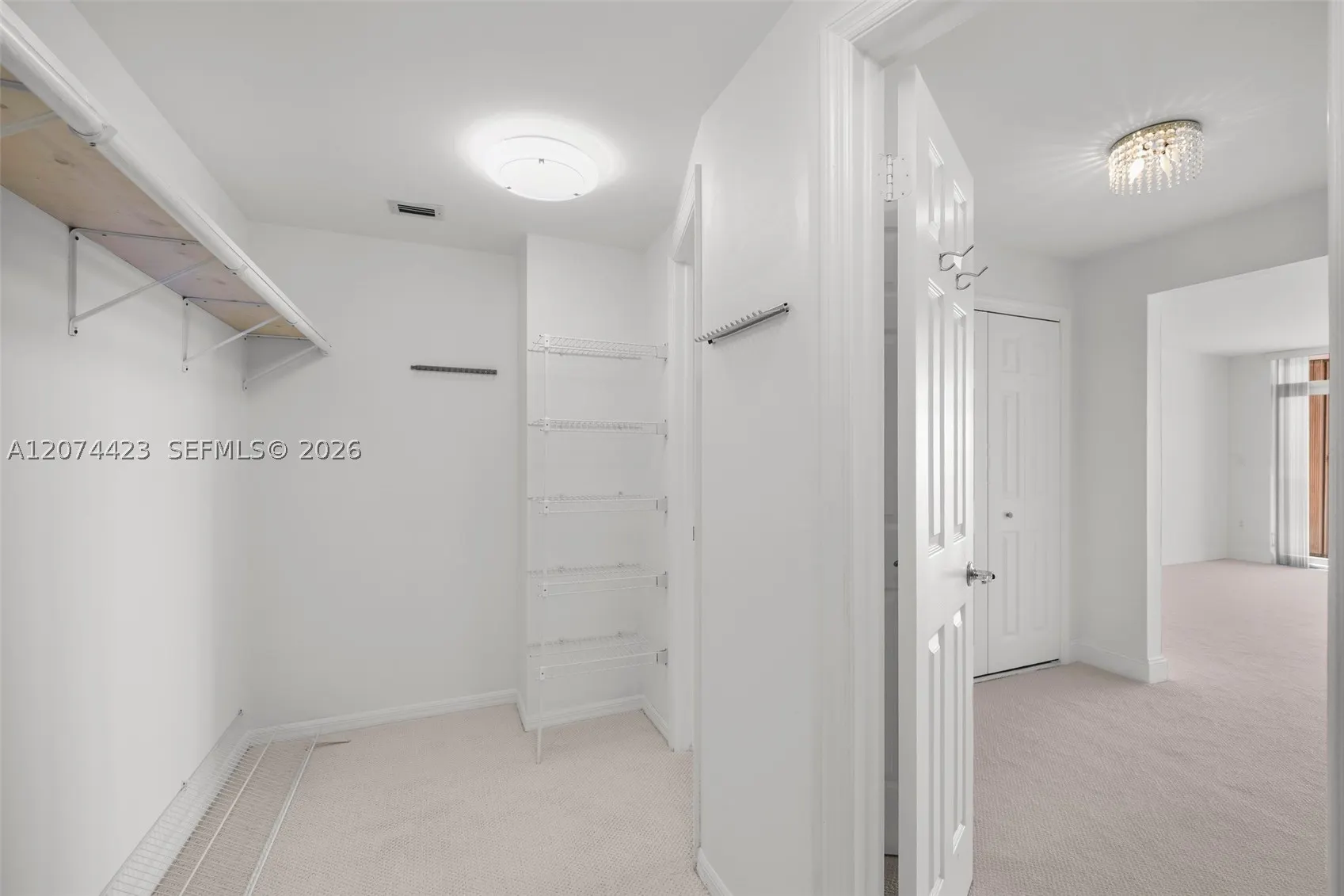 721 Biltmore Way #601