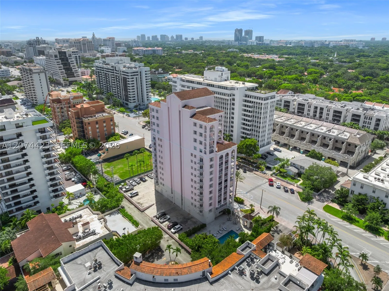 721 Biltmore Way #601