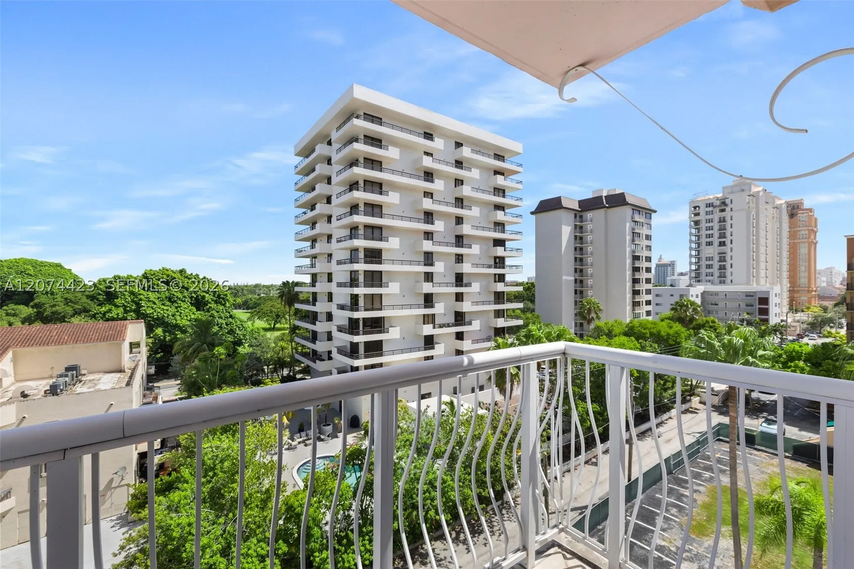 721 Biltmore Way #601