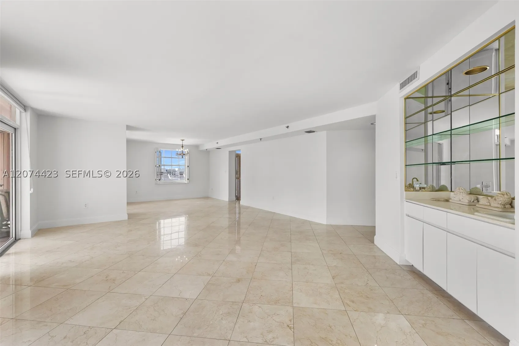721 Biltmore Way #601