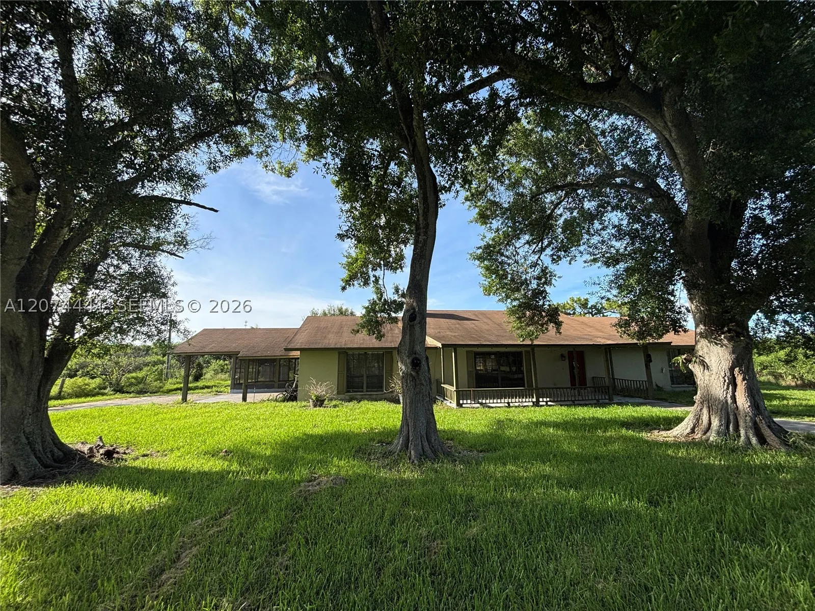 375 & 311 County Road 720