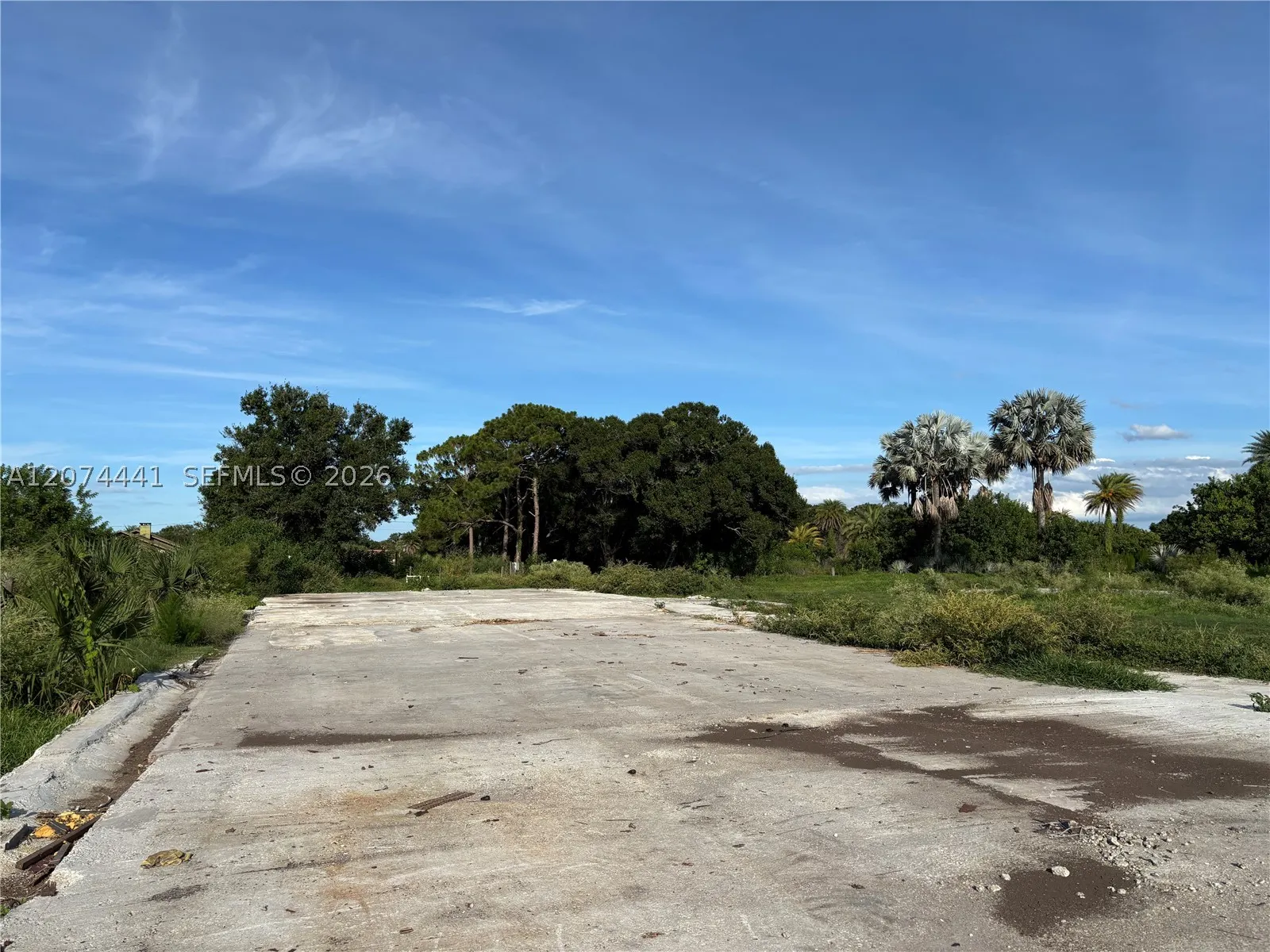 375 & 311 County Road 720