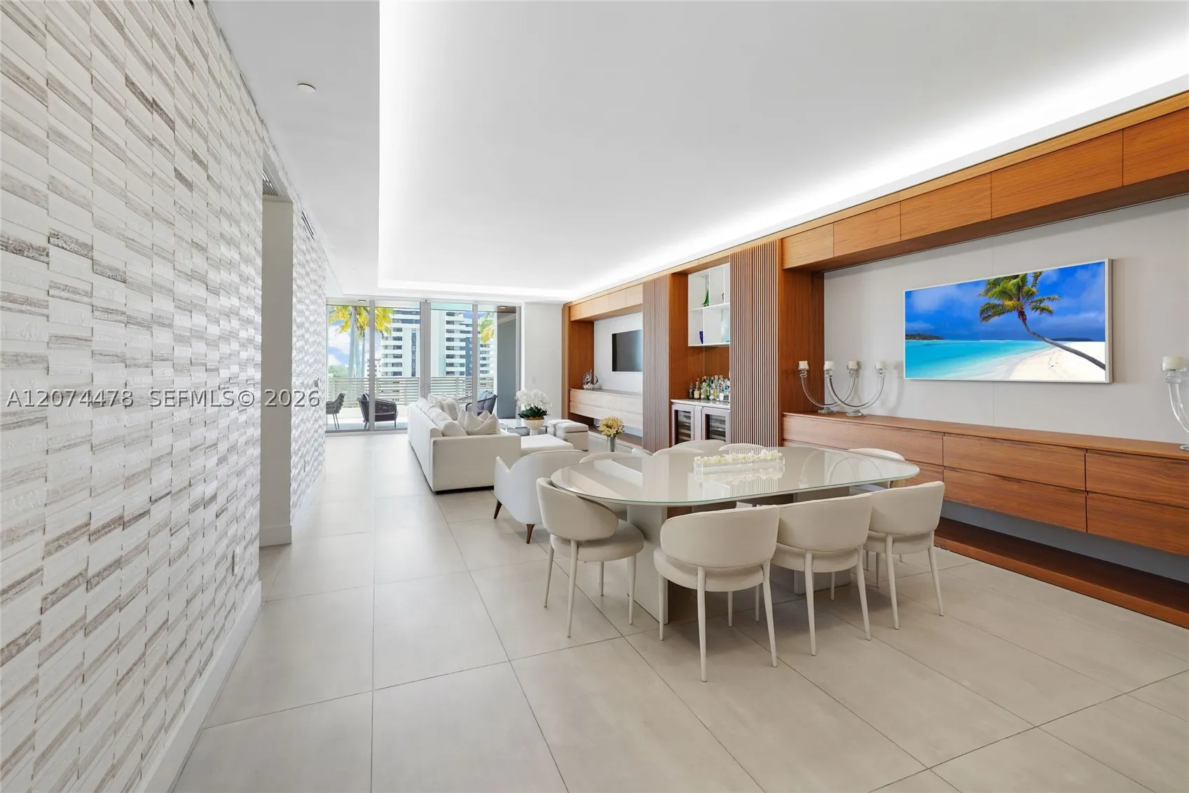 515 Valencia Ave #601