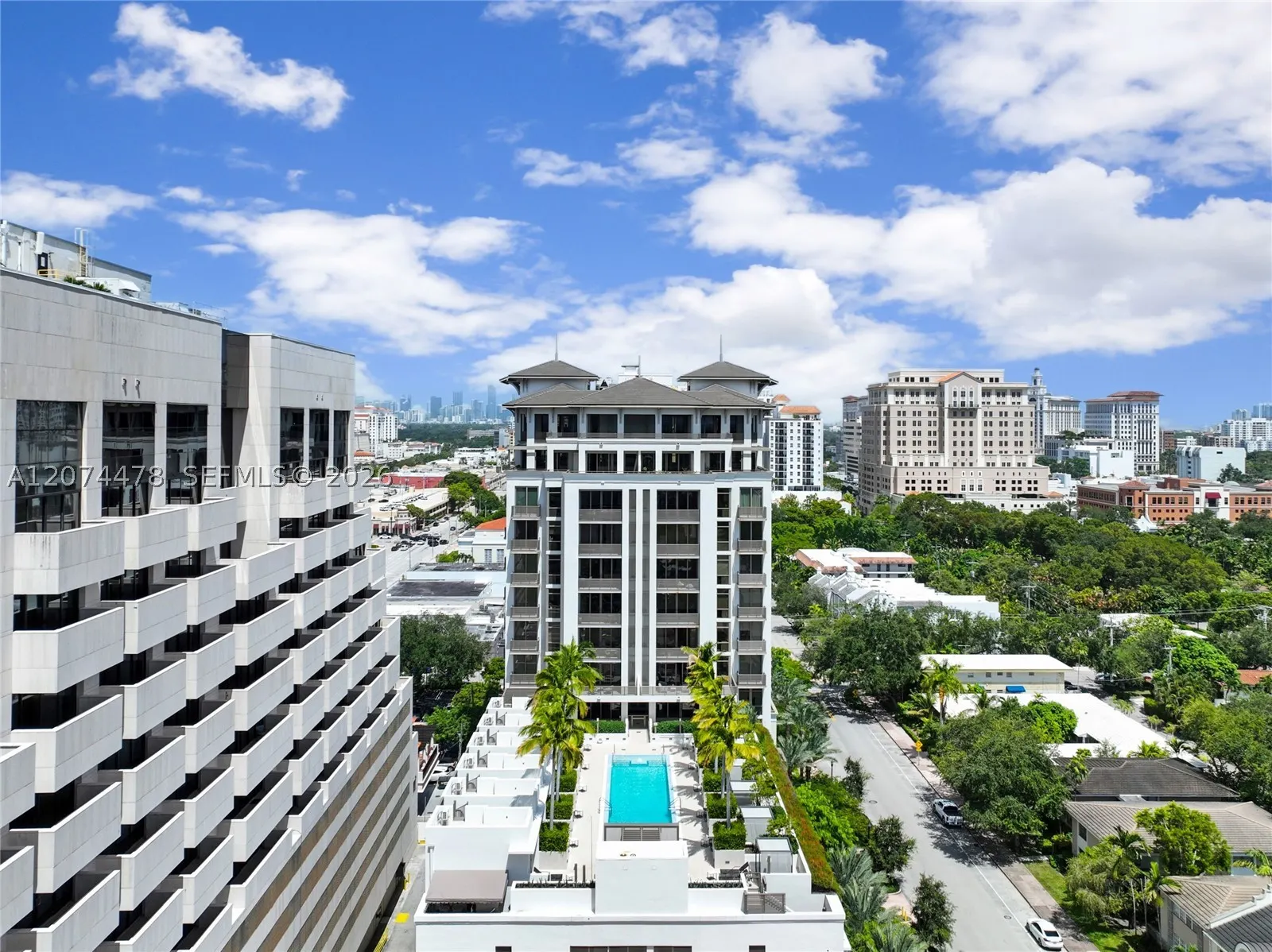 515 Valencia Ave #601
