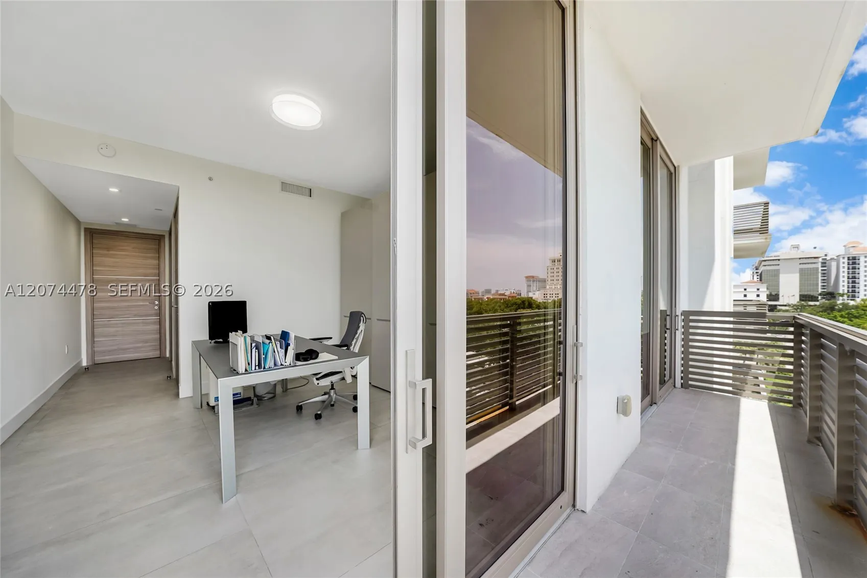 515 Valencia Ave #601