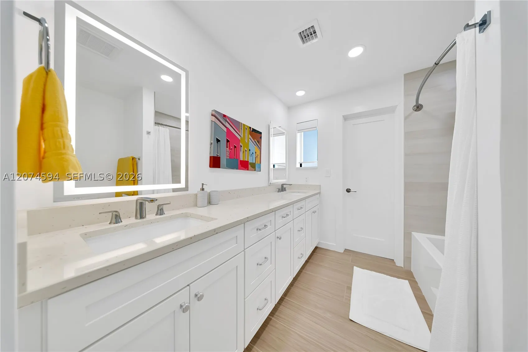 108 W Plaza Del Lago #108