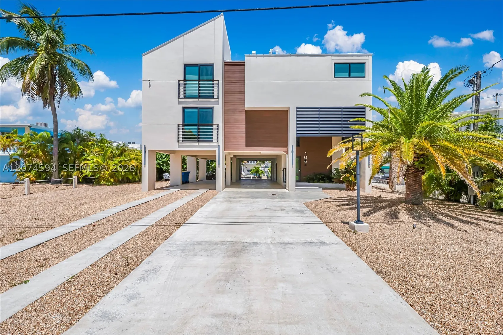 108 W Plaza Del Lago #108