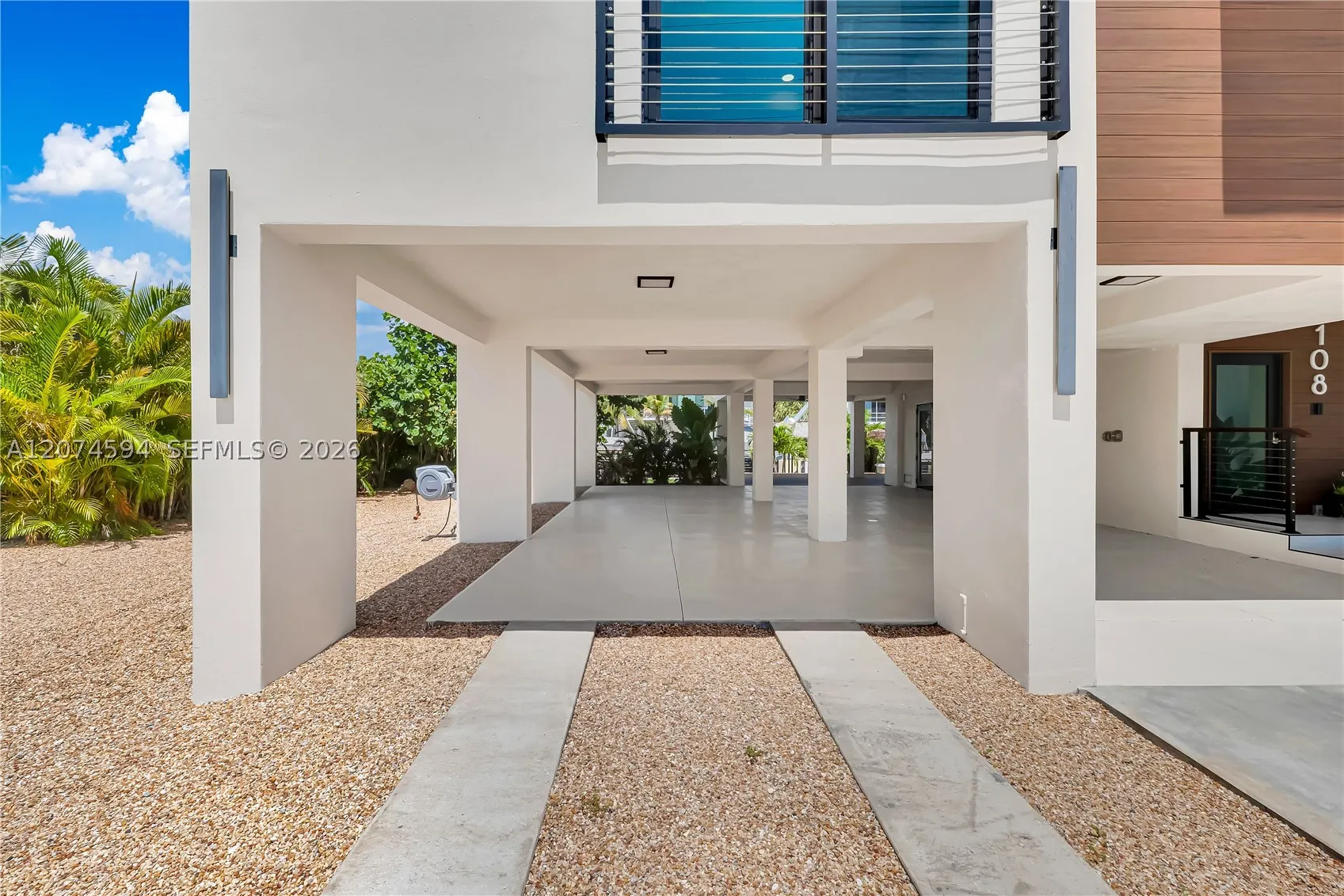 108 W Plaza Del Lago #108