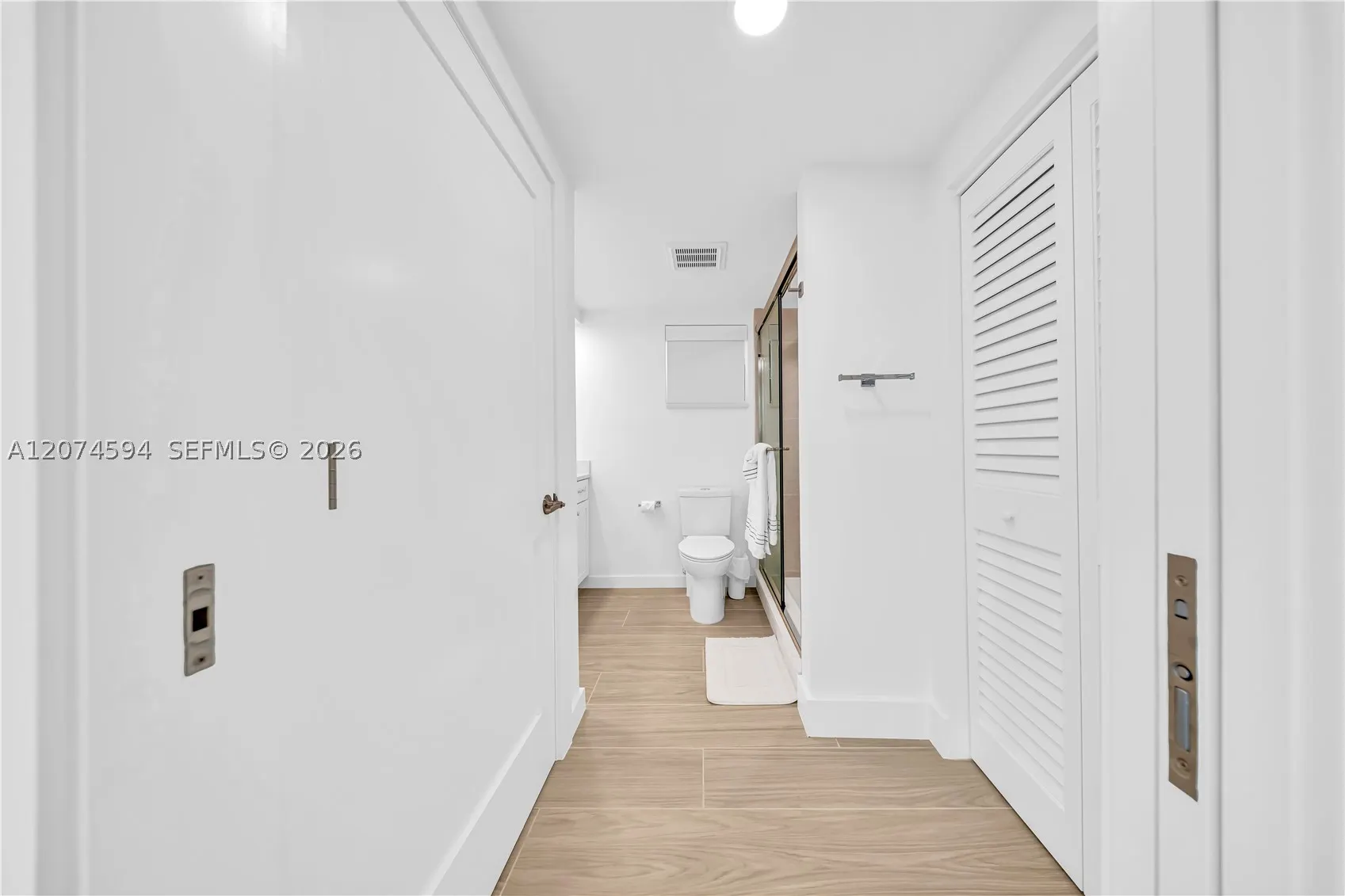 108 W Plaza Del Lago #108