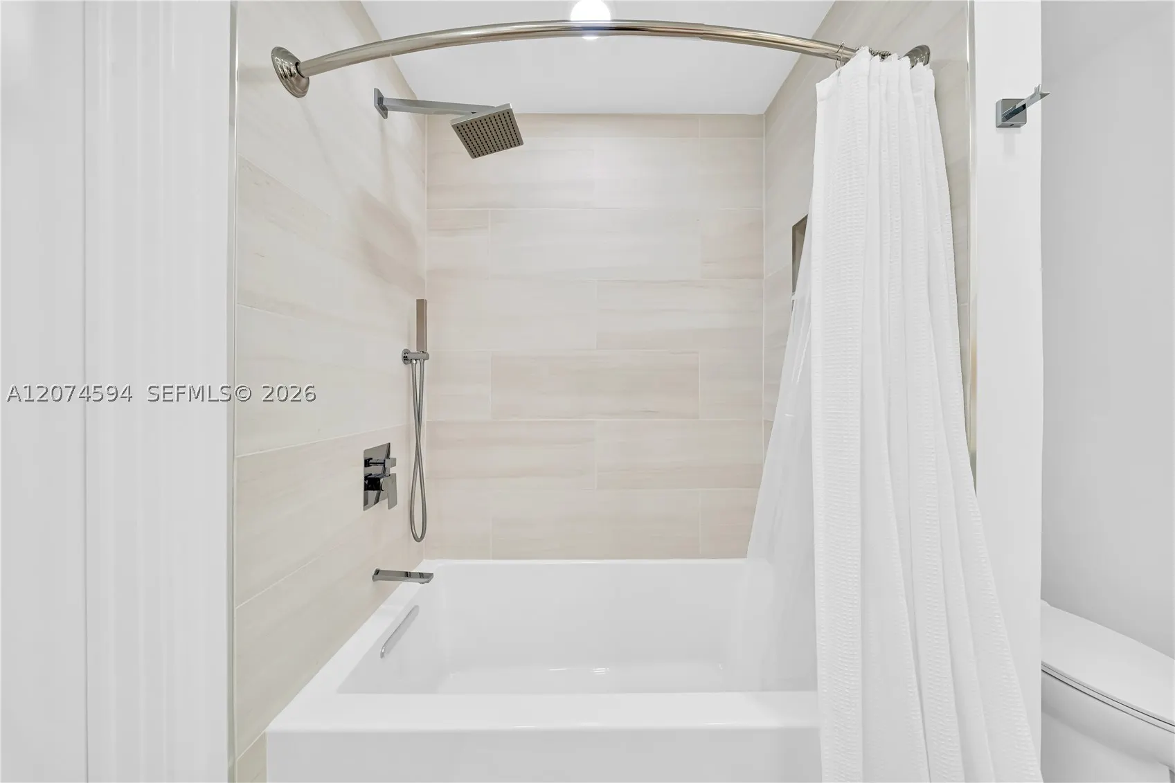 108 W Plaza Del Lago #108