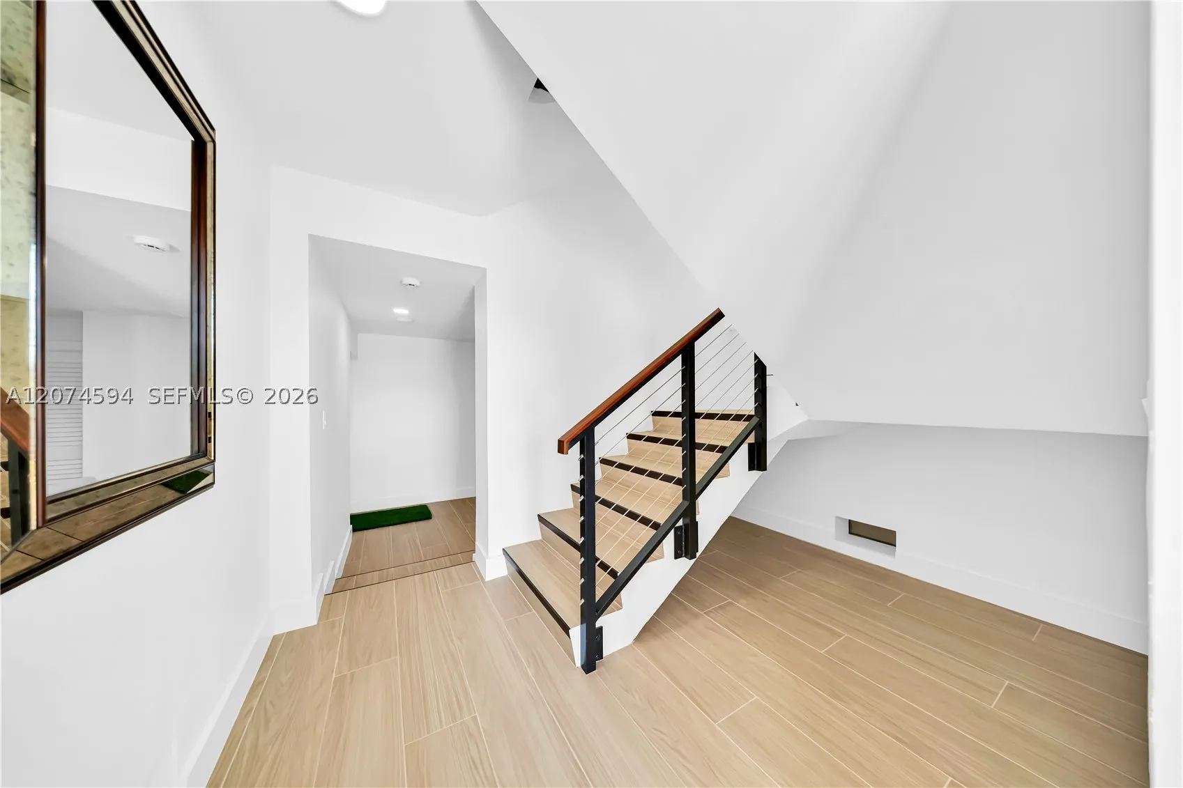 108 W Plaza Del Lago #108