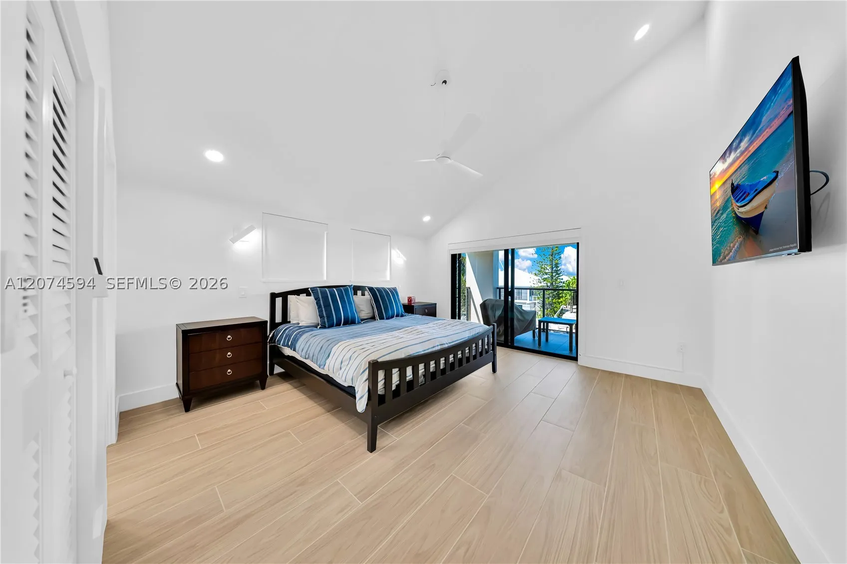 108 W Plaza Del Lago #108