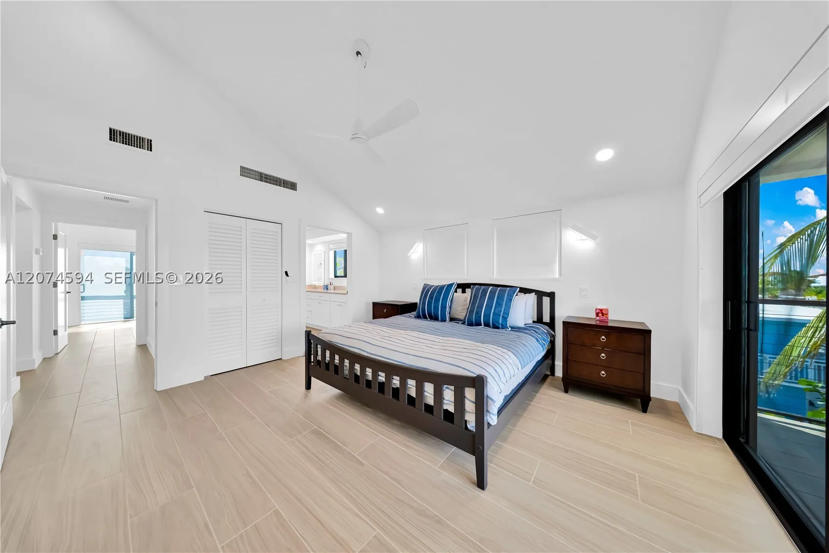 108 W Plaza Del Lago #108
