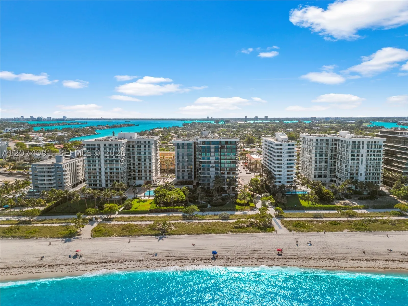 8877 Collins Ave #704