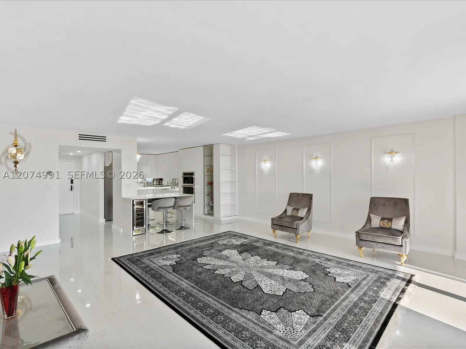 8877 Collins Ave #704