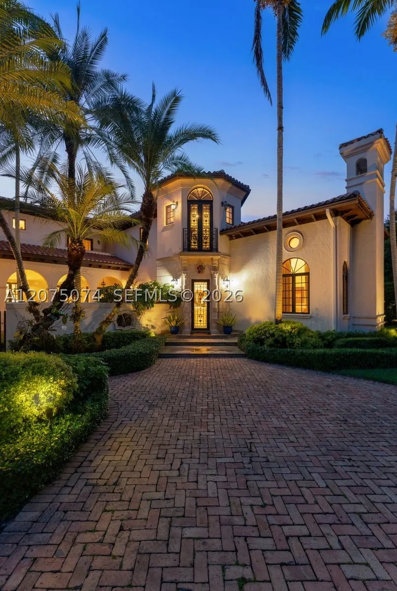 8800 SW 57th Ave