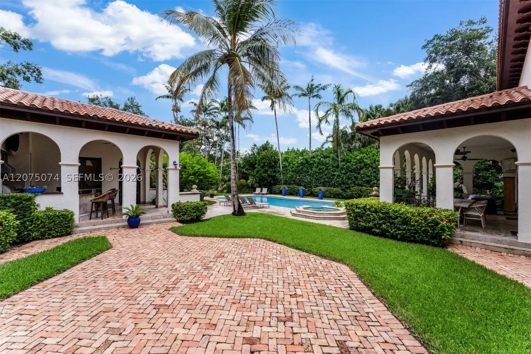8800 SW 57th Ave