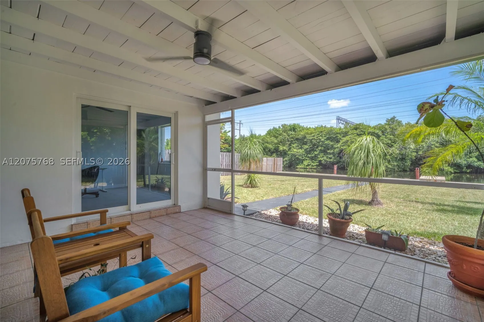 4448 SW 37th Ave