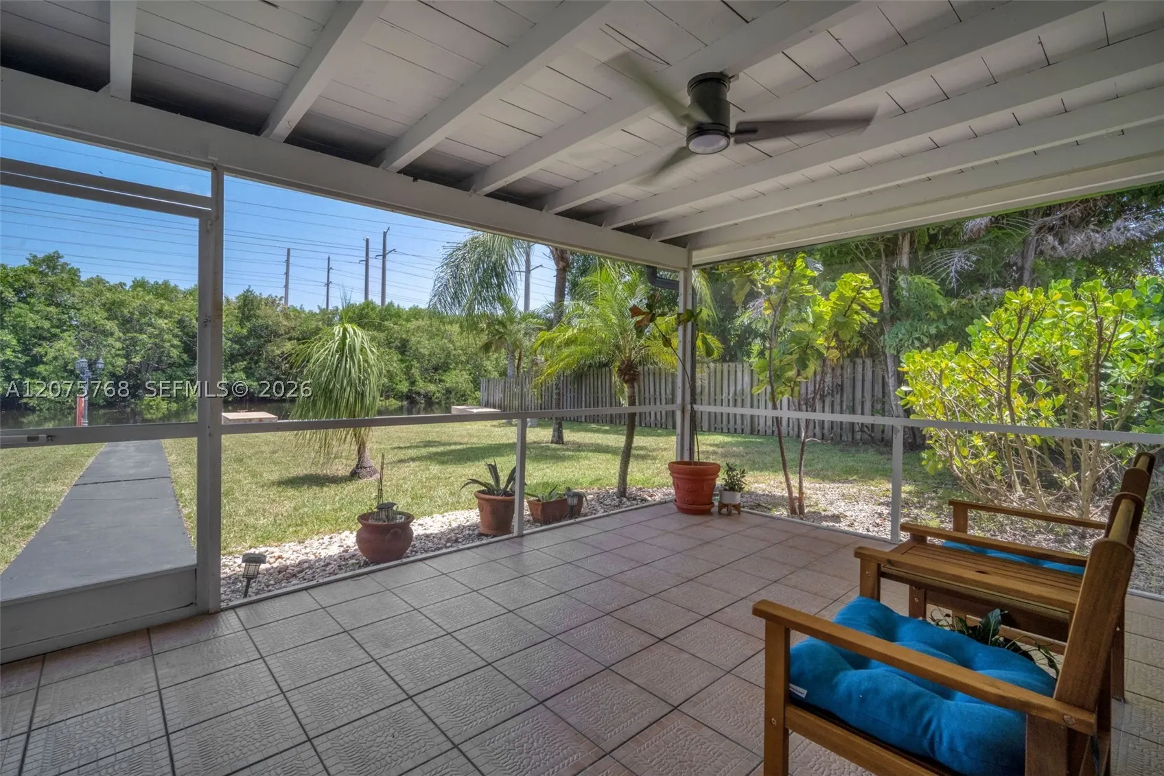 4448 SW 37th Ave