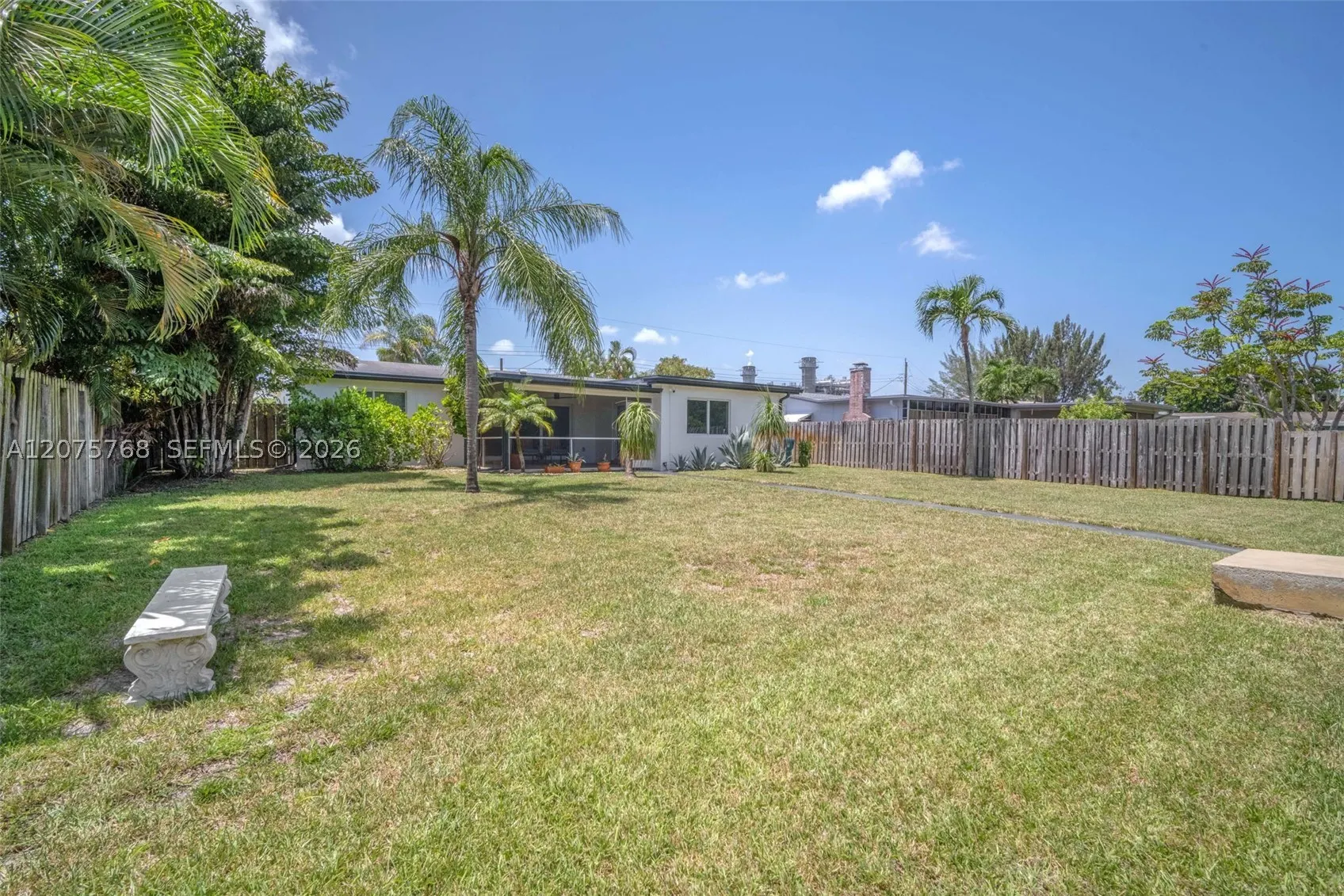 4448 SW 37th Ave