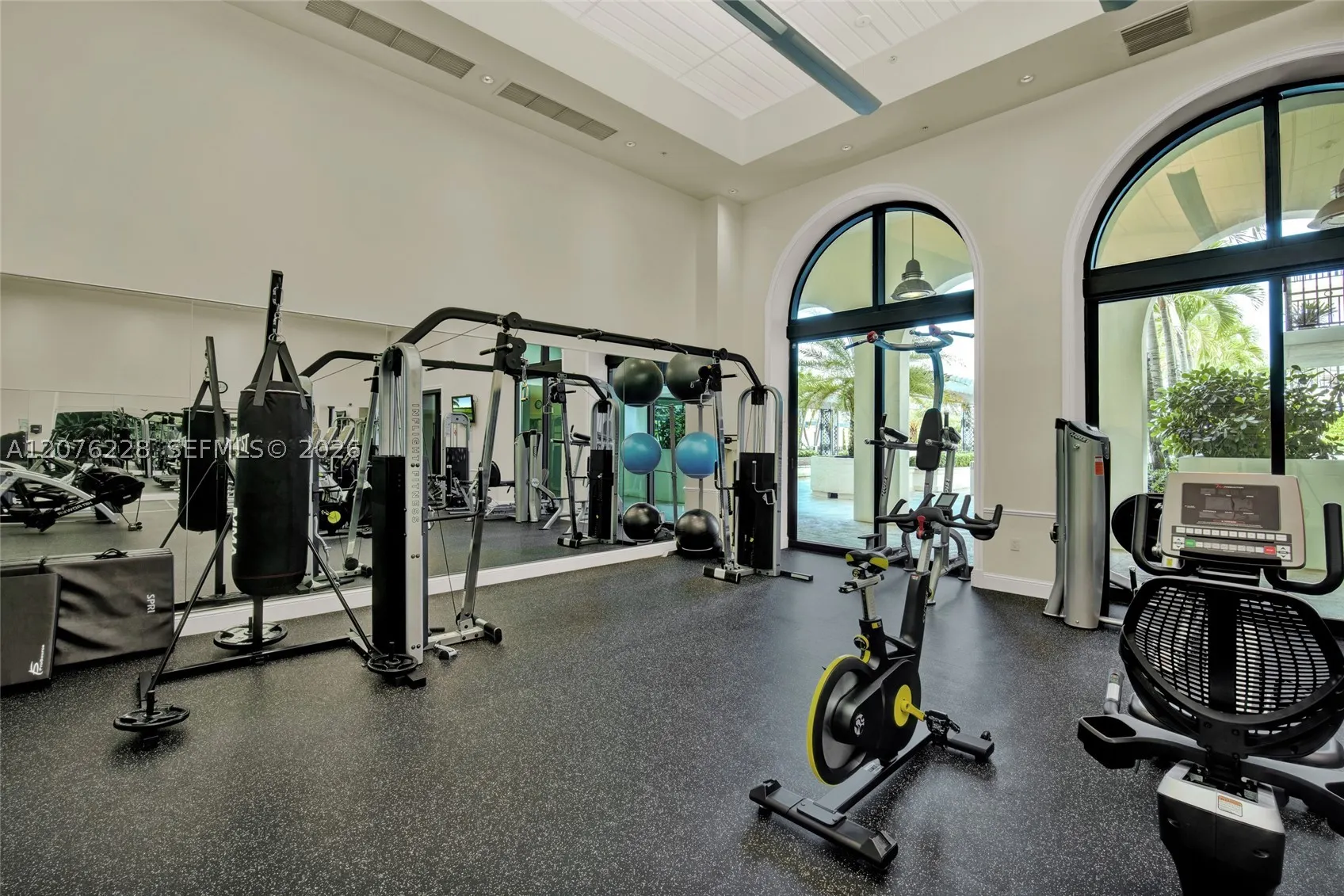 1300 Ponce De Leon Blvd #405