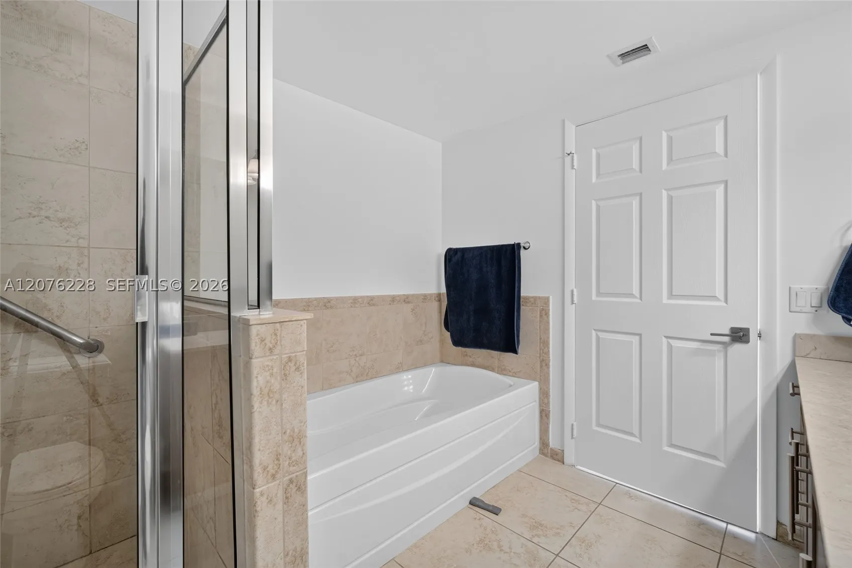 1300 Ponce De Leon Blvd #405