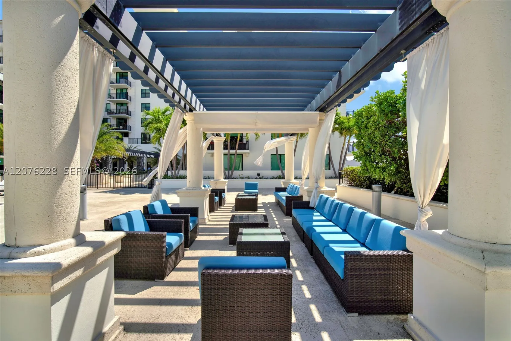 1300 Ponce De Leon Blvd #405