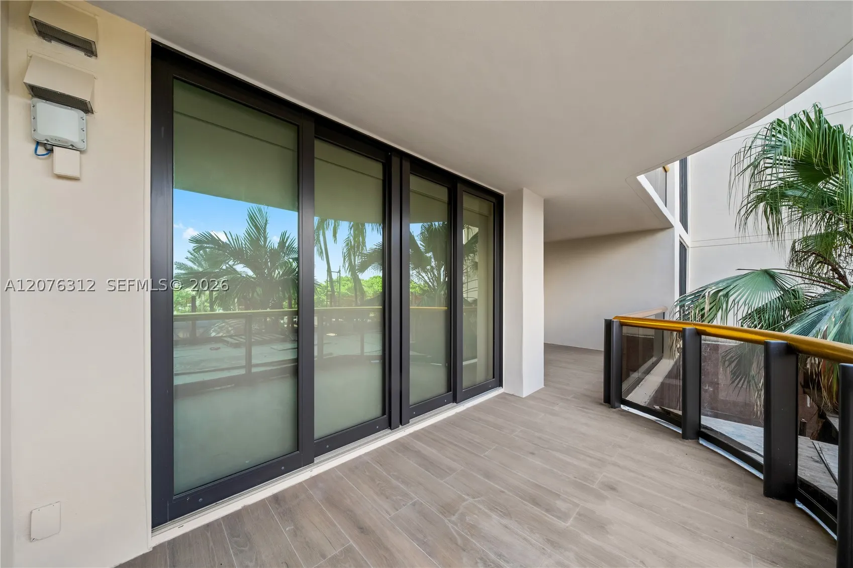 9999 Collins Ave #3F