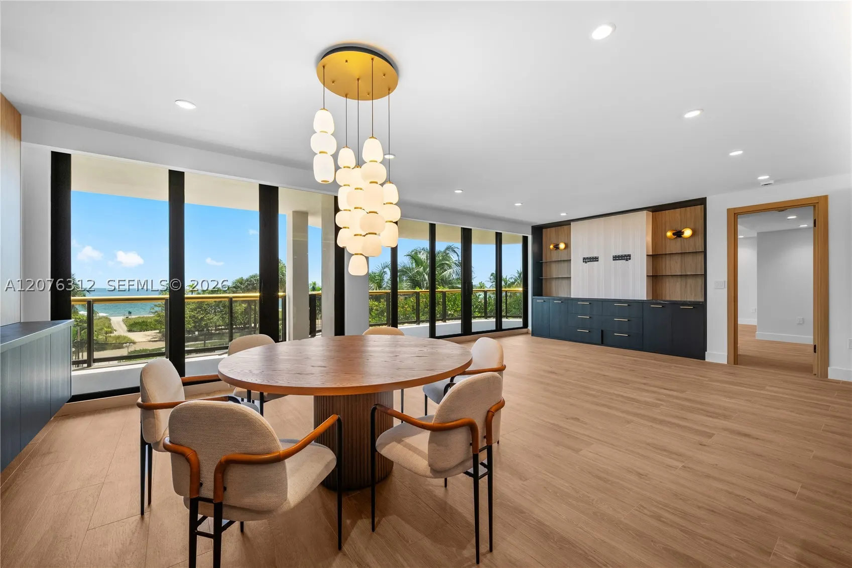 9999 Collins Ave #3F