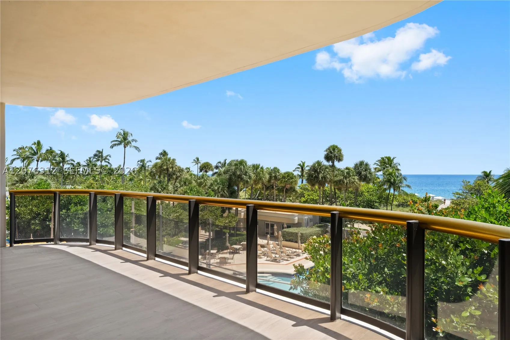 9999 Collins Ave #3F