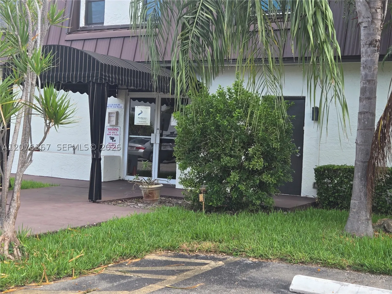 500 NE 2nd St #417