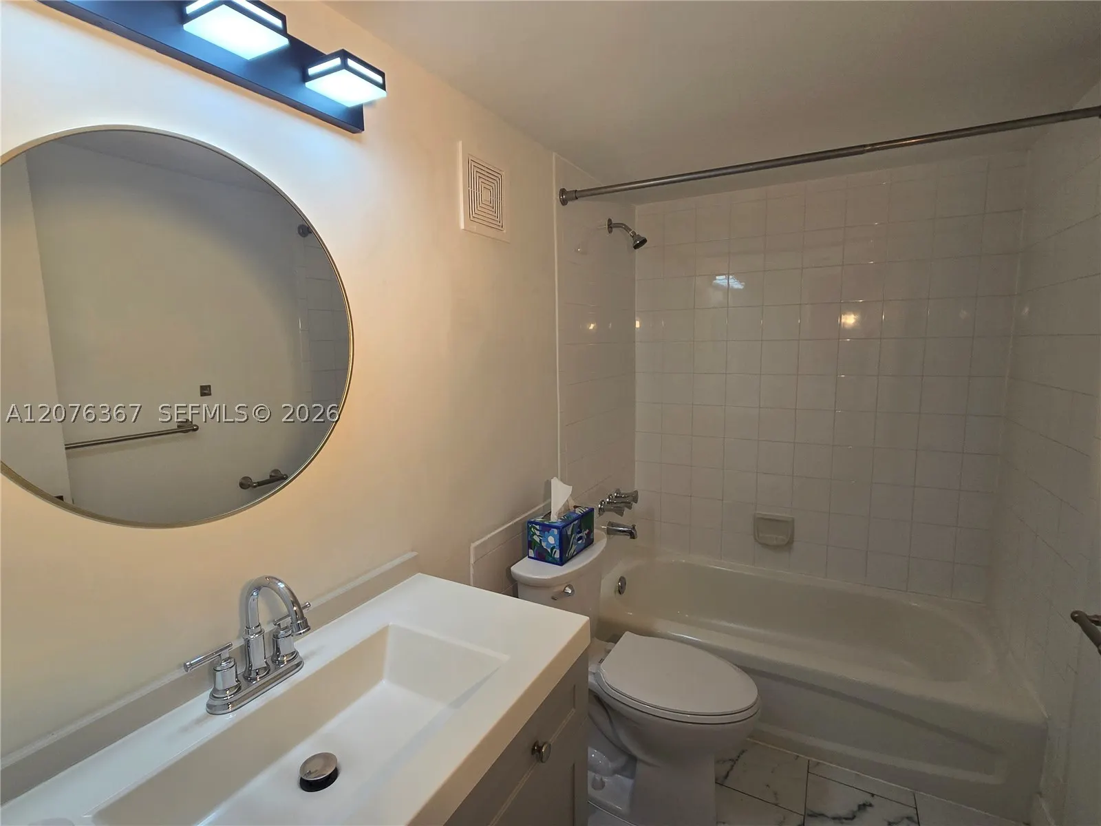500 NE 2nd St #417