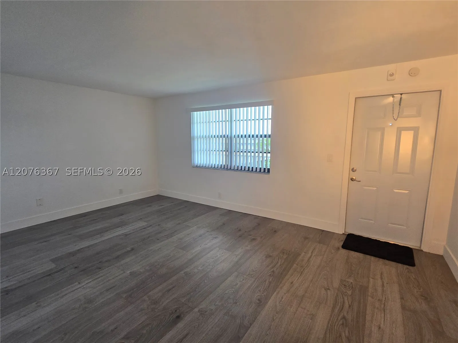 500 NE 2nd St #417