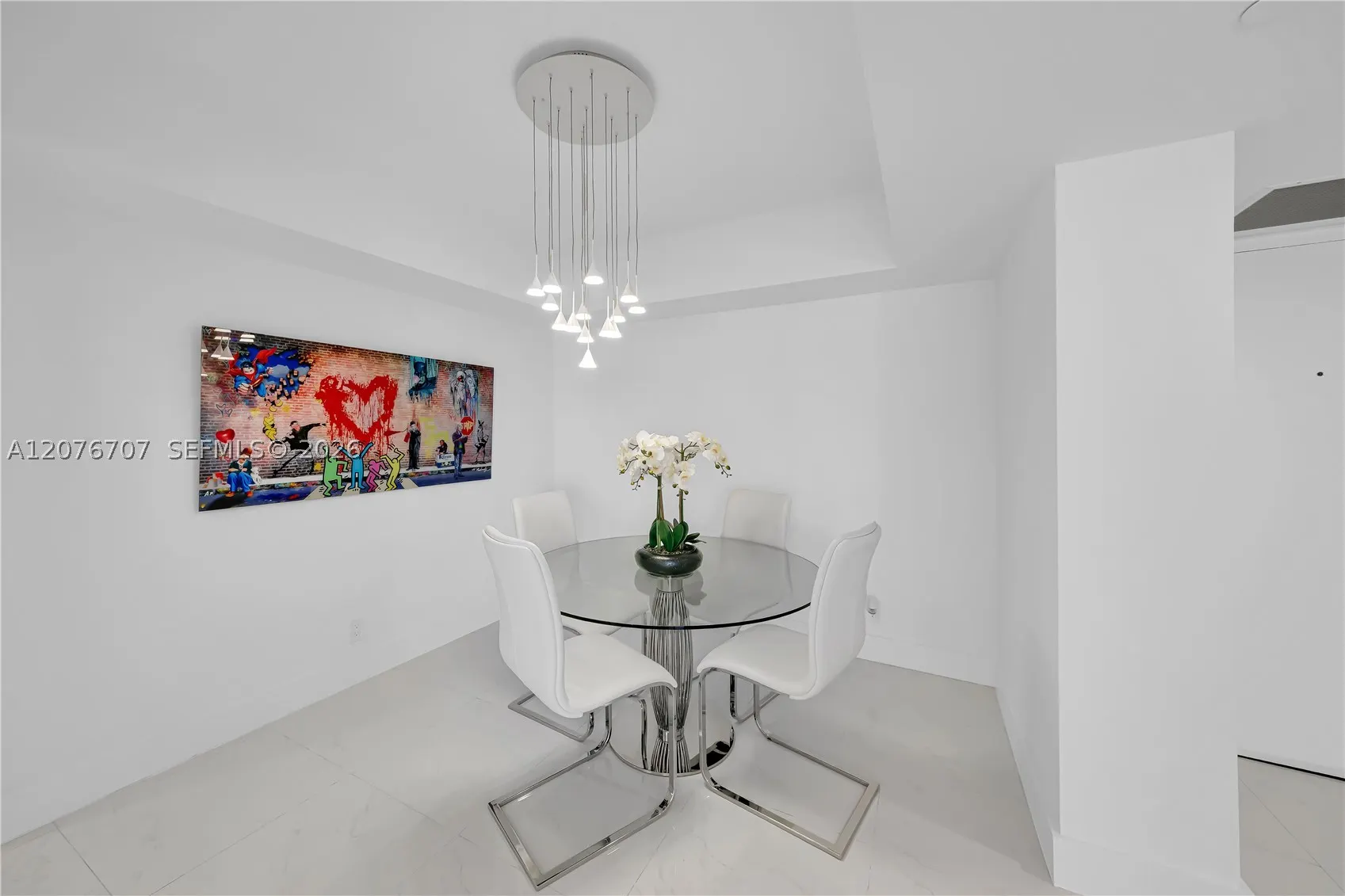 16425 Collins Ave #712