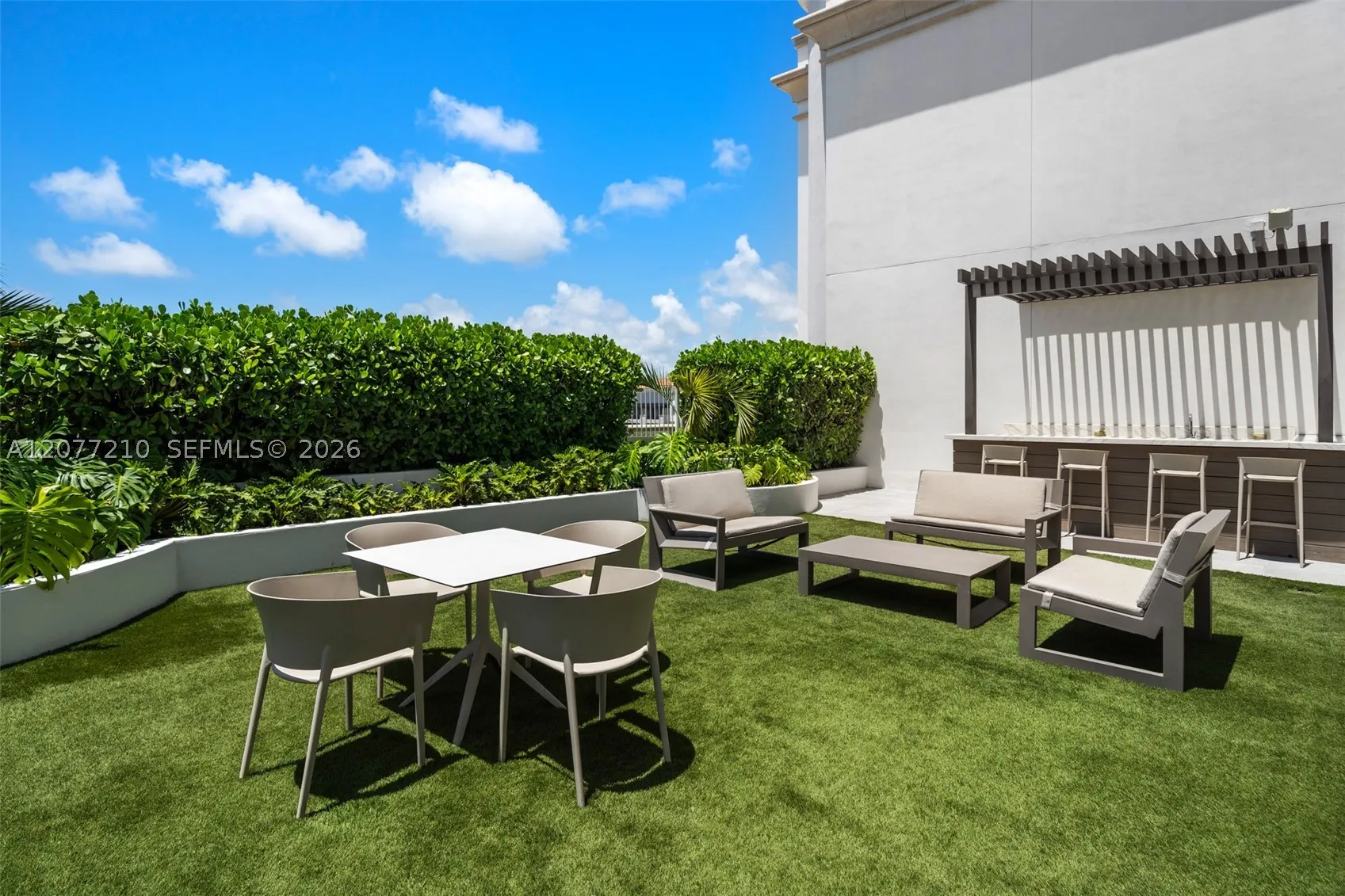 275 Giralda Ave #6A