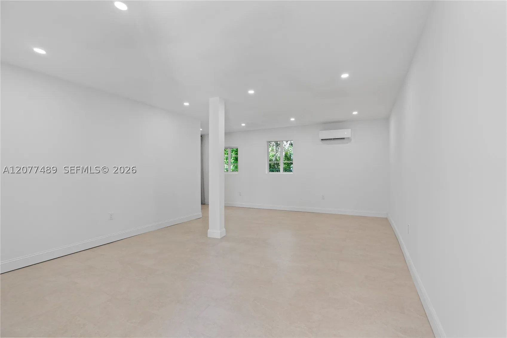 1202 Granada Blvd