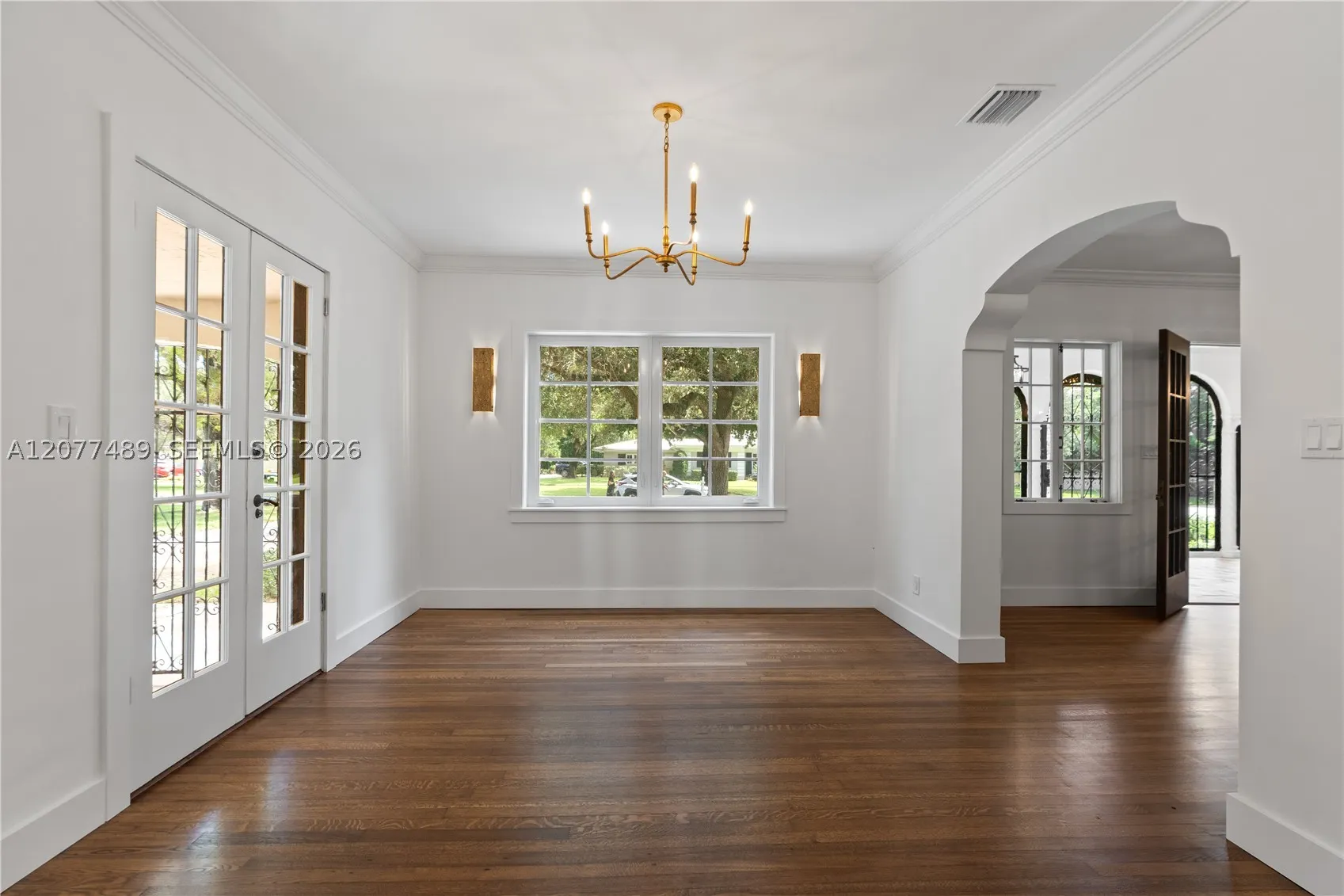 1202 Granada Blvd
