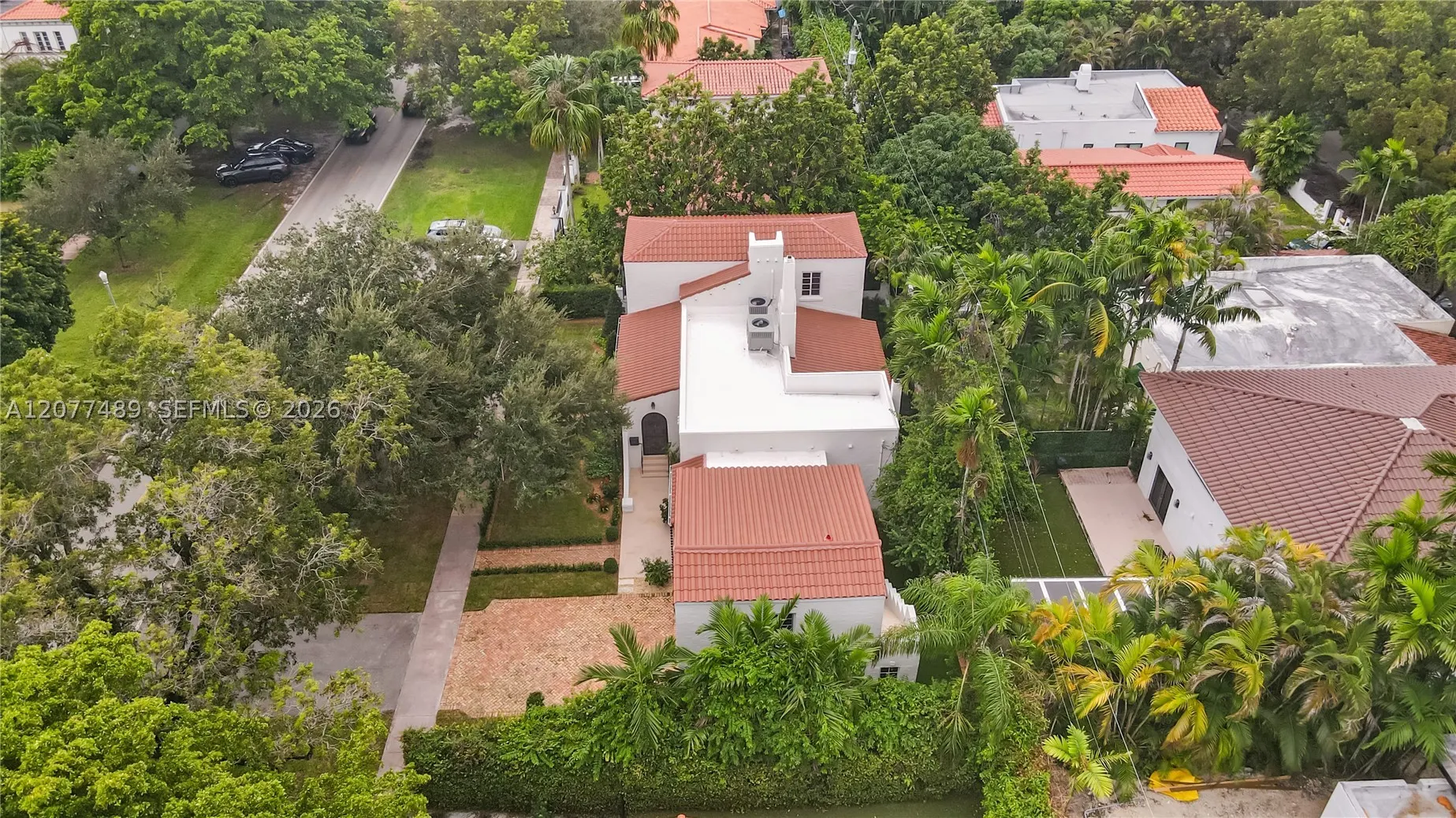 1202 Granada Blvd