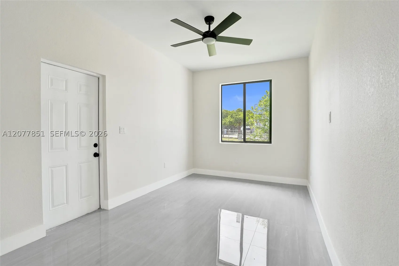 599 SW 12th Ave