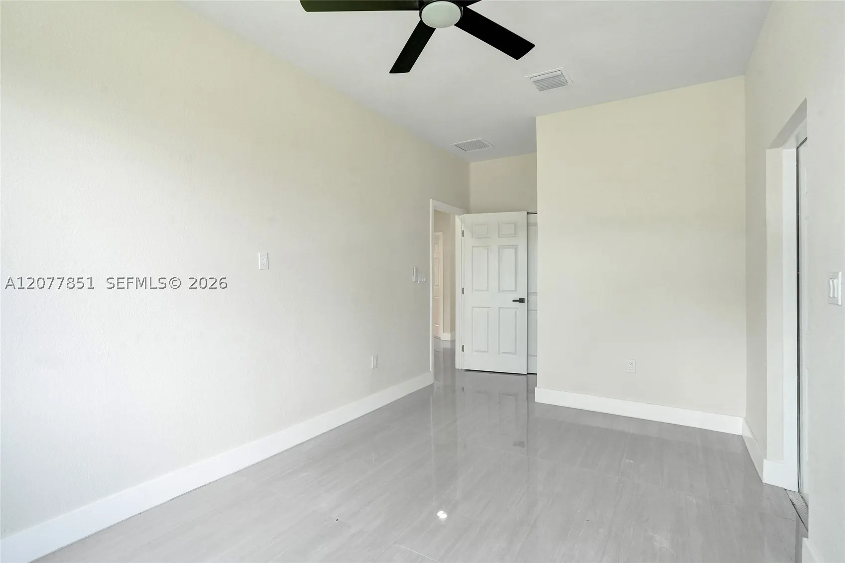 599 SW 12th Ave
