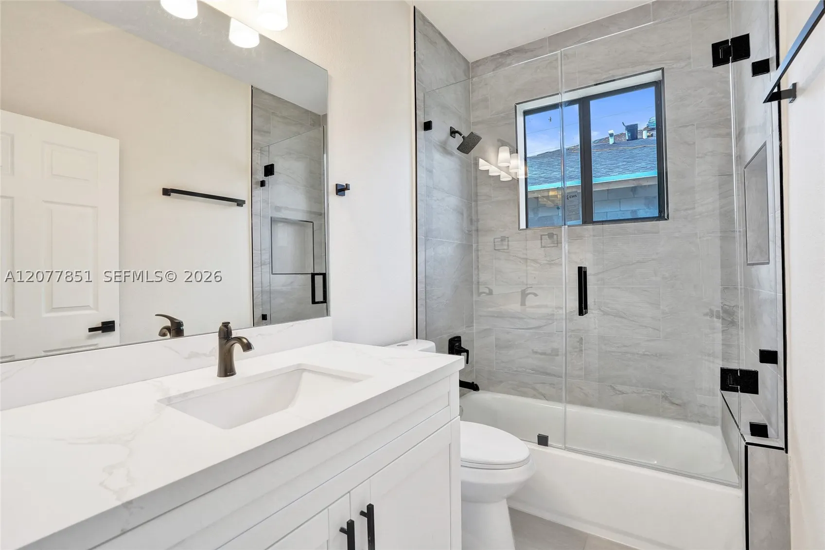 599 SW 12th Ave