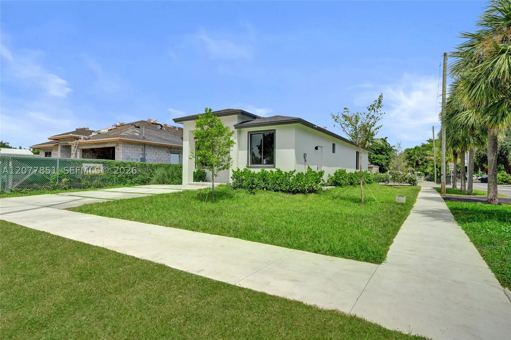 599 SW 12th Ave