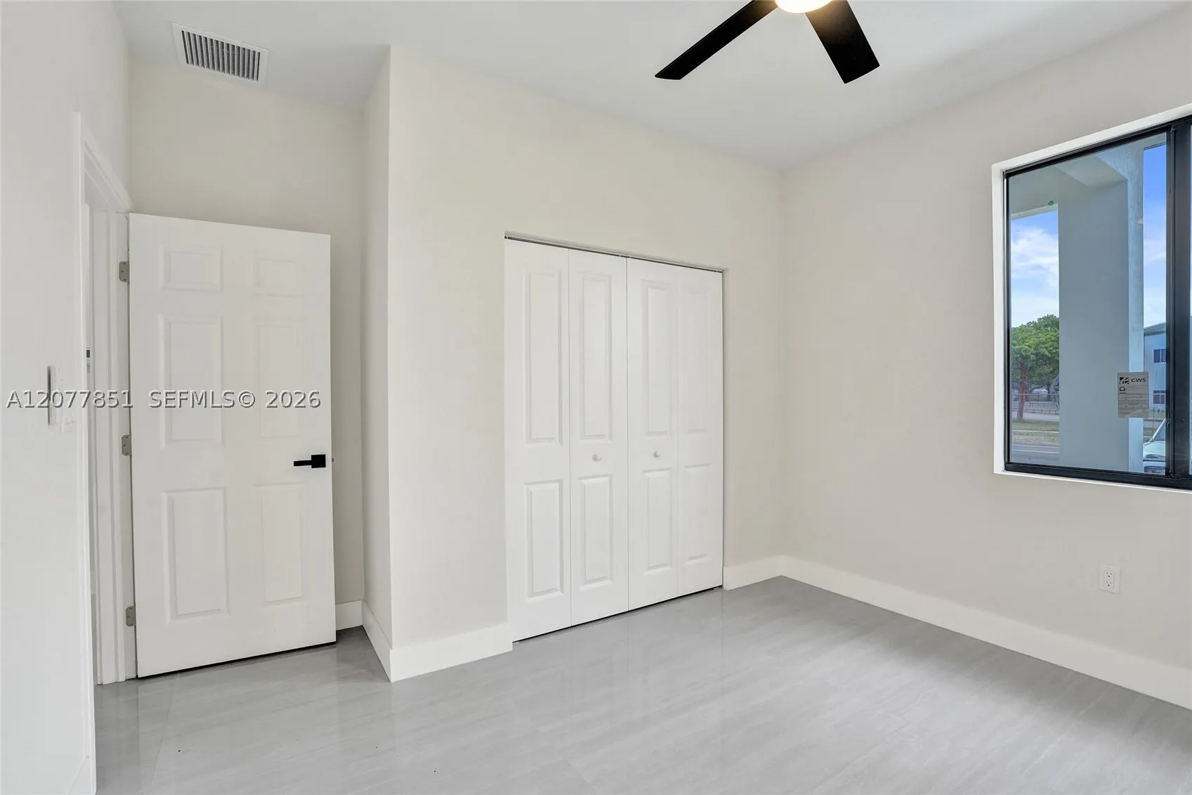 599 SW 12th Ave