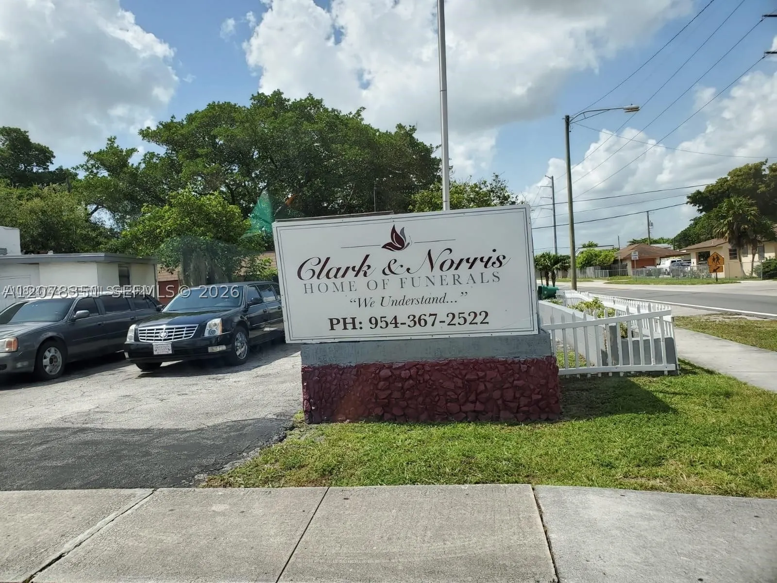 608 SW 12th Ave