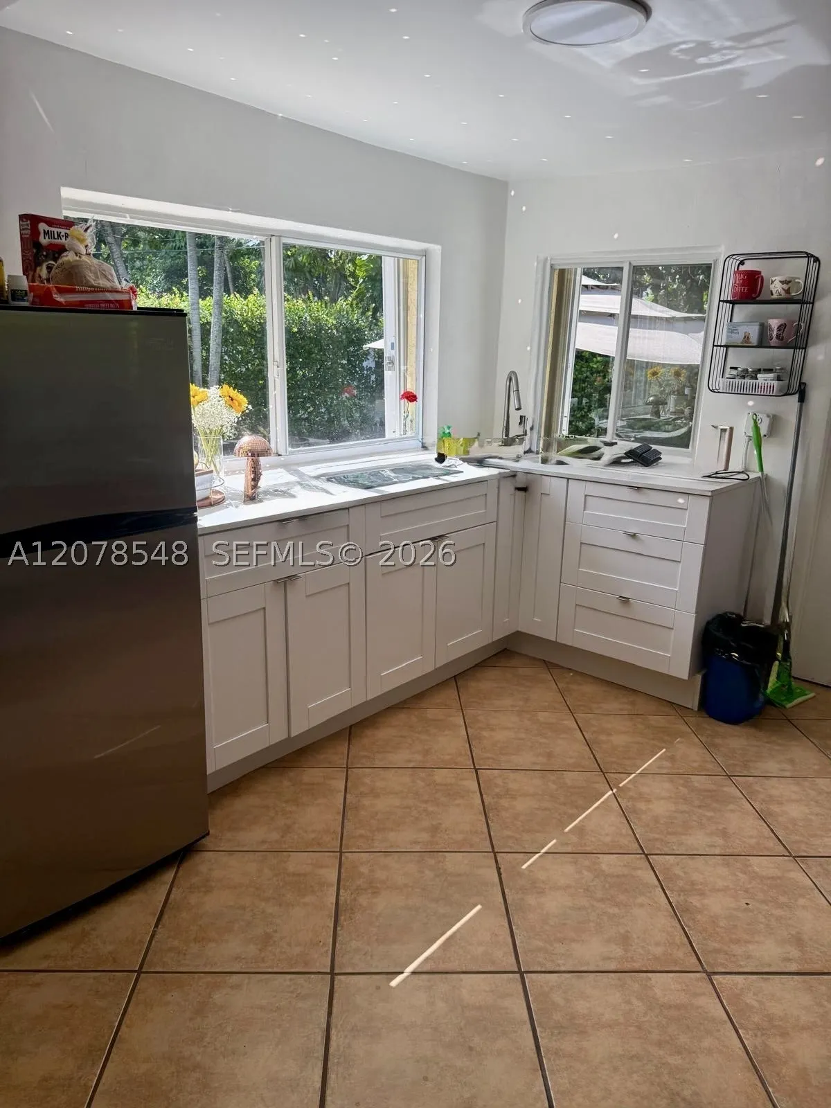 270 NE 169th St