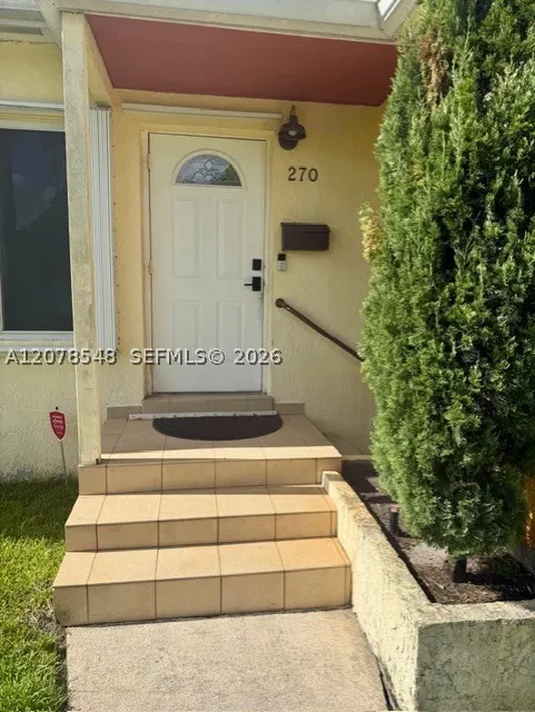 270 NE 169th St